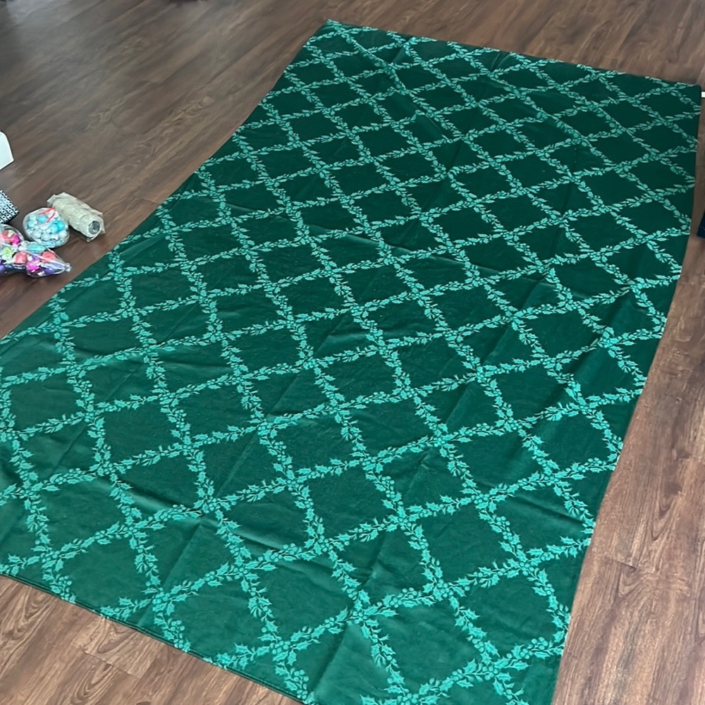 Christmas tablecloth green